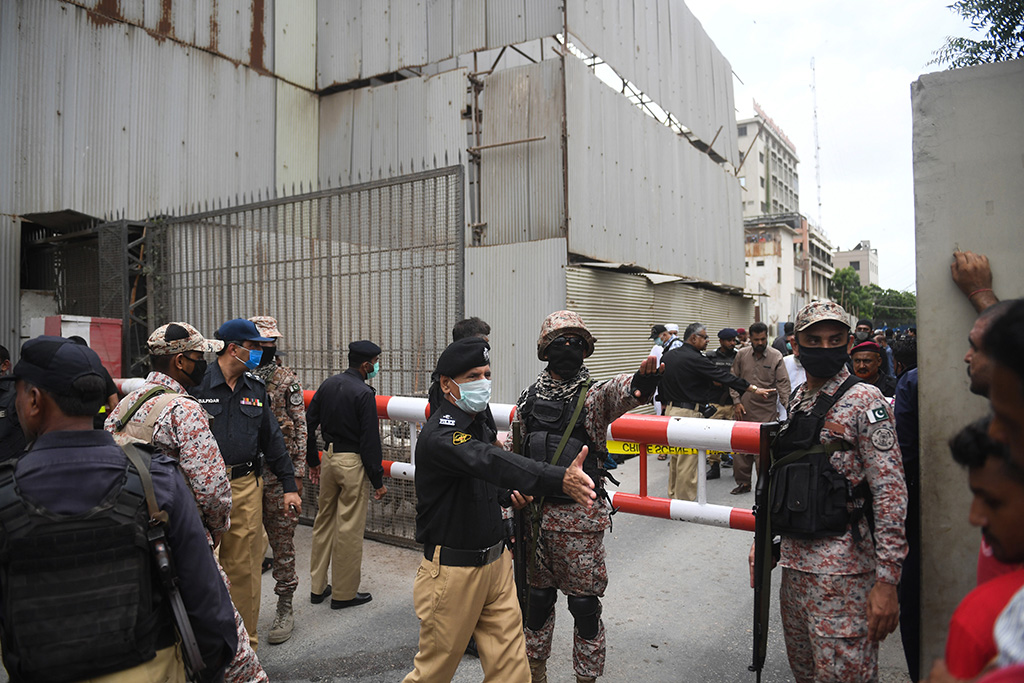 Anschlag auf die Börse von Karachi
