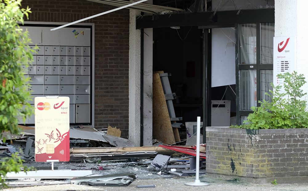 Geldautomat der Postbank in Tongeren gesprengt