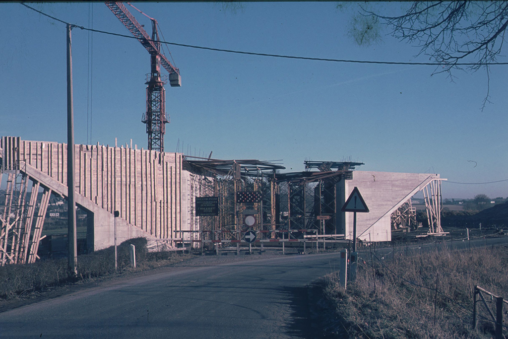 1977: Autobahnbau im St. Vither Land (Bild: W.Langer)