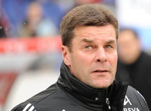 Dieter Hecking (Bild: Peter Steffen/EPA)