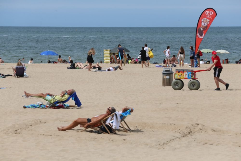 Am Strand von Ostende (Bild: Nicolas Maeterlinck/Belga)