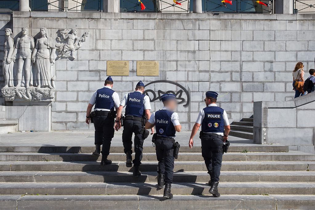 Polizeipatrouille am Nationalfeiertag, Mont des Arts in Brüssel (Bild: Nicolas Maeterlinck/Belga)