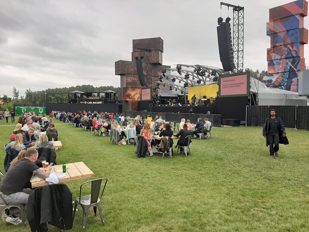 Die Rock-Werchter-Zomerbar (Bild: Christophe Ramjoie/BRF)