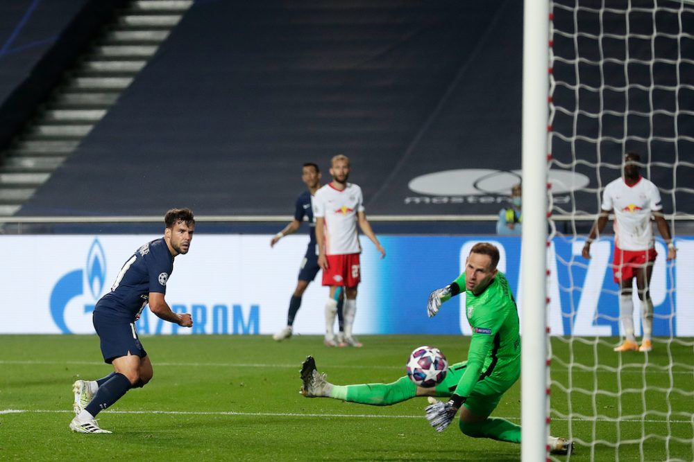 Juan Bernat erzielt das 3:0 (Bild: Manu Fernandez/AFP)