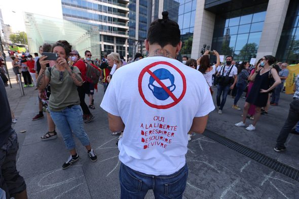Demonstration gegen Corona-Maßnahmen in Brüssel (Bild: Nicolas Maeterlinck/Belga)