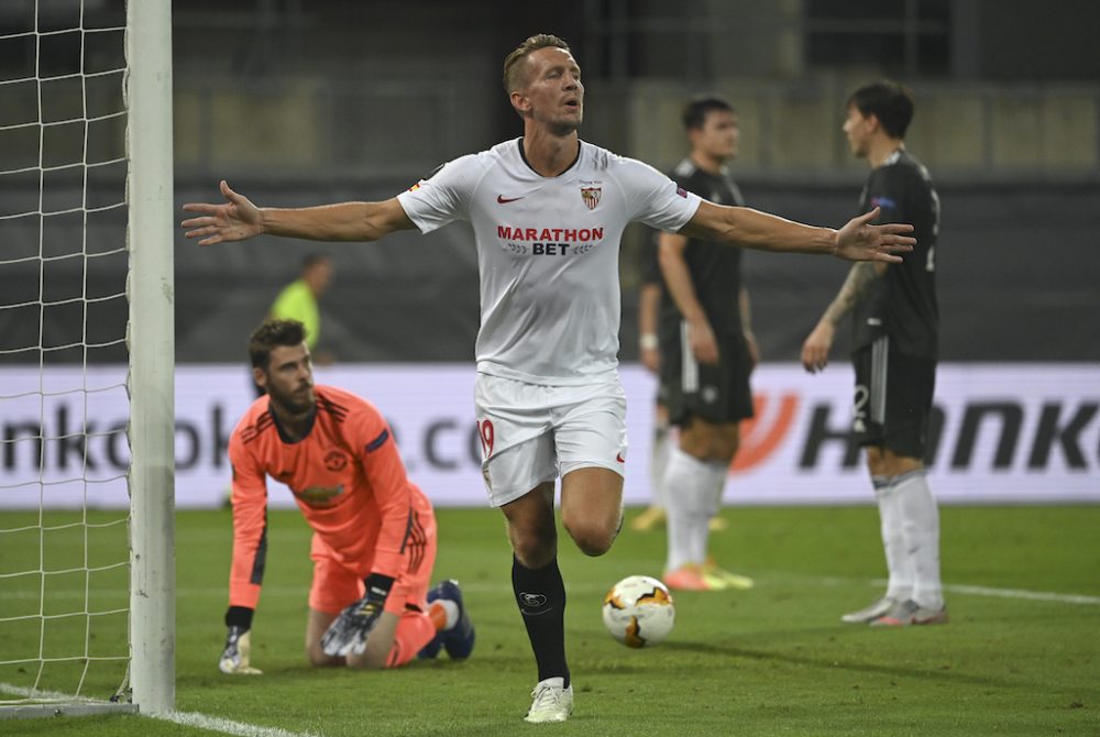 Luuk De Jong nach seinem Treffer gegen Manchester United (Bild: Ina Fassbender/POOL/AFP)