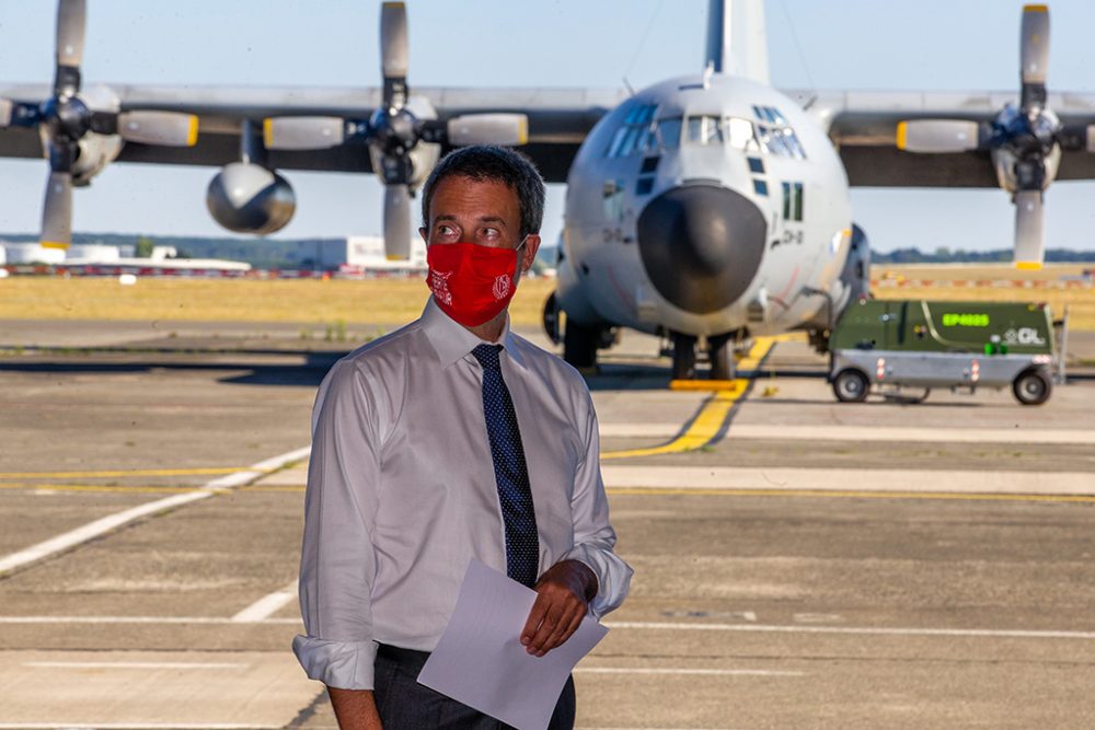 Außenminister Goffin am Militärflughafen von Melsbroek (Archivbild: Nicolas Maeterlinck/Belga)