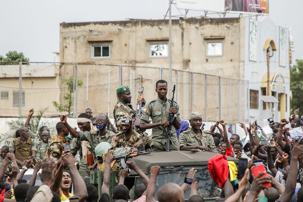 Mutmaßlicher Putschversuch des Militärs in Mali (Bild: Stringer/AFP)
