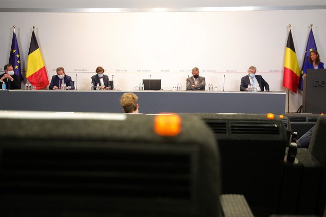 Pressekonferenz des Nationalen Sicherheitsrats am 20. August (Bild: Olivier Matthys/Pool/Belga)