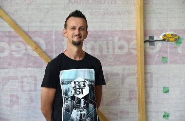 Fabien Schmitz aus Baelen baut ein Tiny House (Bild: Chantal Scheuren/BRF)