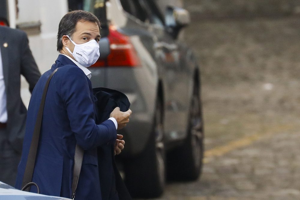 Alexander De Croo vor dem Treffen der Unterhändler am Dienstag (Bild: Thierry Roge/Belga)