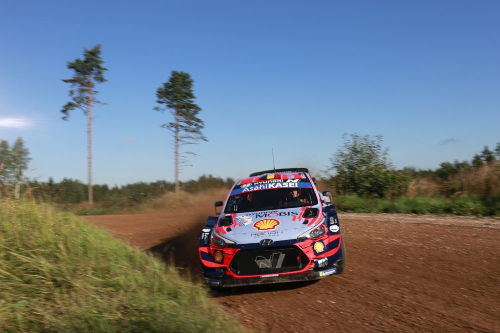 Thierry Neuville/Nicolas Gilsoul beim Shakedown der Rallye Estland (Bild: Austral/Hyundai Motorsport)