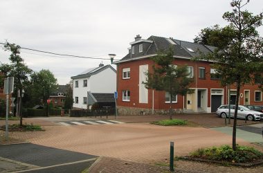 Kreuzung Bahnhofsgasse, Bahnhofstraße und Holftert: Hier wird ein Kreisverkehr gebaut (Bild: Robin Emons/BRF)