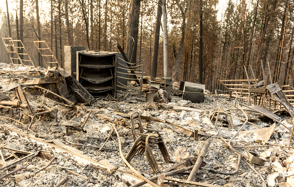 Die Waldbrände in Kalifornien hinterlassen eine Spur der Verwüstung