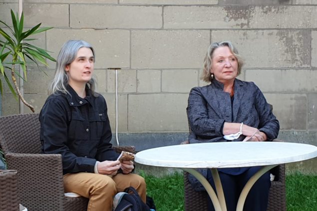 Lea Heuser und Hilde Scheidt von der Vereinigung Aachener Friedenspreis (Bild: Gill Mertens/BRF)