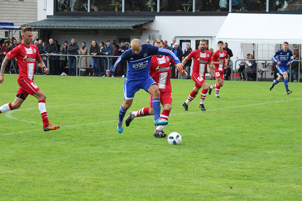Honsfeld gewinnt das Derby in Recht mit 3:2 (Bild: Christoph Heeren/BRF)