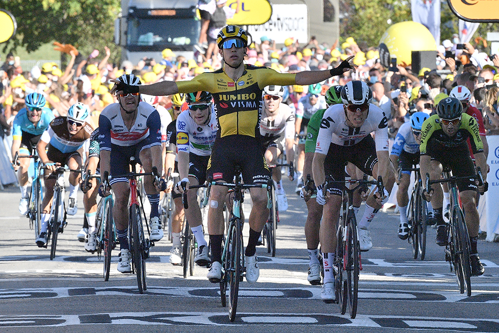 Wout van Aert holt den ersten belgischen Etappensieg bei der Tour de France (Bild: Anne -Christine Poujoulat/Pool/AFP)