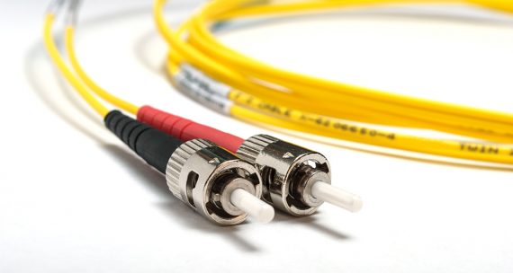 Glasfaserkabel (Illustrationsbild: © Bildagentur PantherMedia / alehdats)