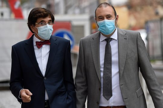 Ministerpräsident Elio Di Rupo und Minister Christophe Collignon (Bild: Bruno Fahy/Belga)