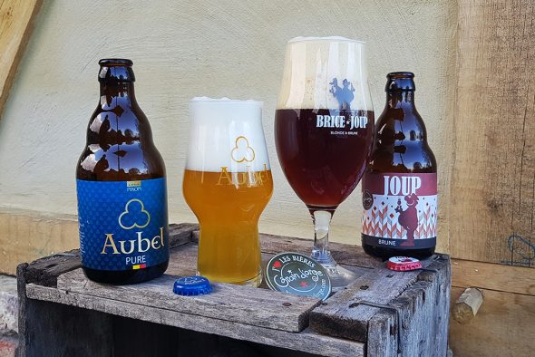 Aubel Pure und Joup: Zwei ausgezeichnete Biere der Brauerei "Grain d'Orge" in Hombourg (Bild: Viviane Johnen/Brasserie Grain d'Orge)