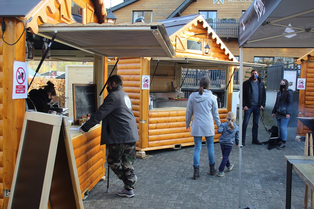 Gourmet-Markt von Jean-Pierre Robert (Le Cheval Blanc) in Weismes (Bild: Sarah Dederichs/BRF)