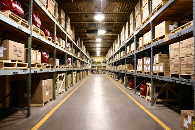 Paketlager in einem Unternehmen