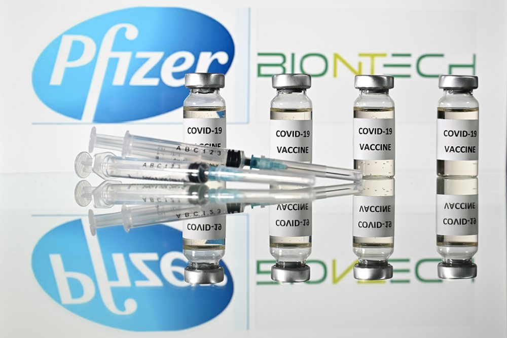 Corona-Impfstoff von Pfizer-BioNTech (Illustrationsbild: Justin Tallis/AFP)