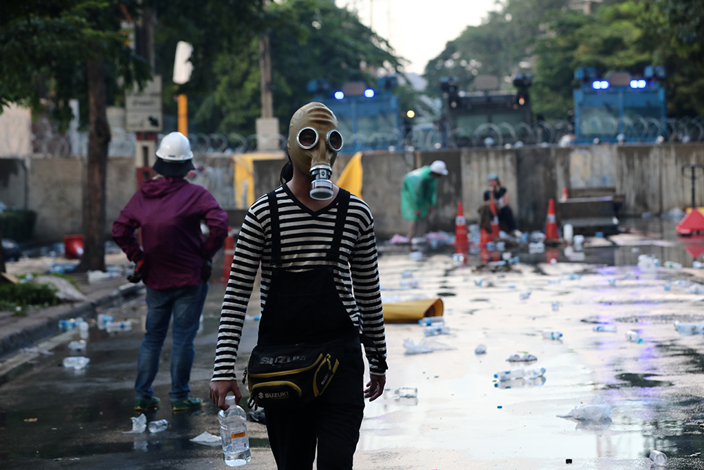 Protest in Bangkok am 17.11. (Bild: Jack Taylor/AFP)