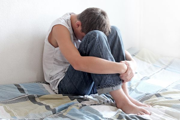 Depression bei Jugendlichen (© Bildagentur PantherMedia / sabphoto)