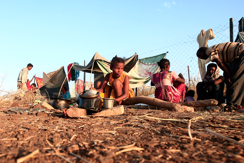 Flüchtlinge aus Tigray in einem Lager im Sudan
