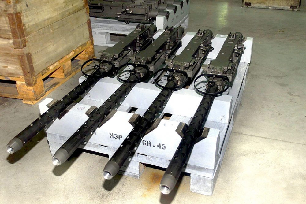 Waffen aus der Waffenschmiede FN Herstal (Bild: Guy Mossay/Belga)