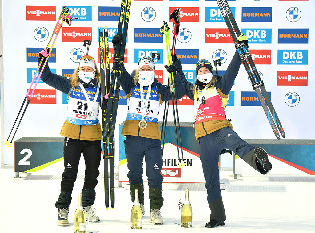 Biathlon: Die Norwegerinnen Ingrid Tandrevold, Tirill Eckhoff und Marte Olsbu Roiseland (Bild: Barbara Gindl/APA/AFP)