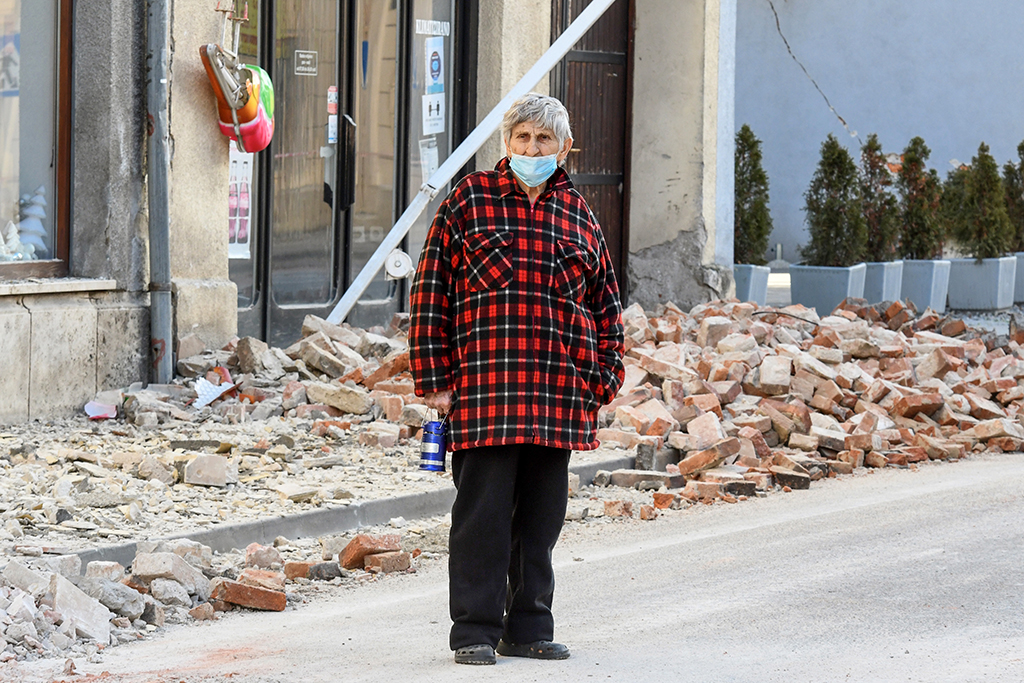 In der kroatischen Kleinstadt Petrinja nach dem Erdbeben am Dienstag (Bild: Denis Lovrovic/AFP)