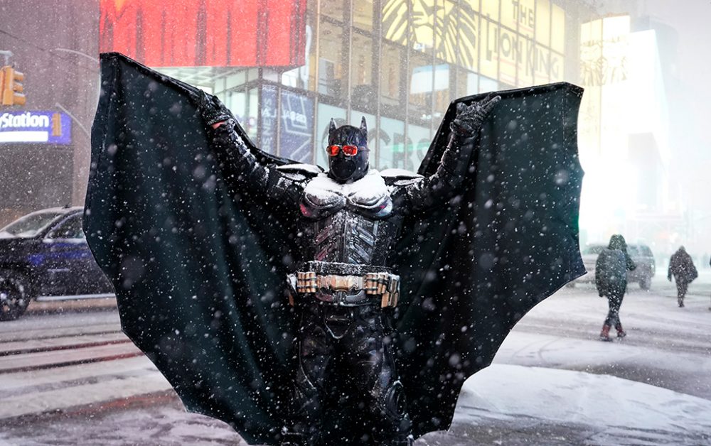 Person in Batman-Kostüm in New York