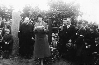 Einweihung des Kreuzes der Verlobten (Bild aus "Le Jour" vom 22.9.1931)
