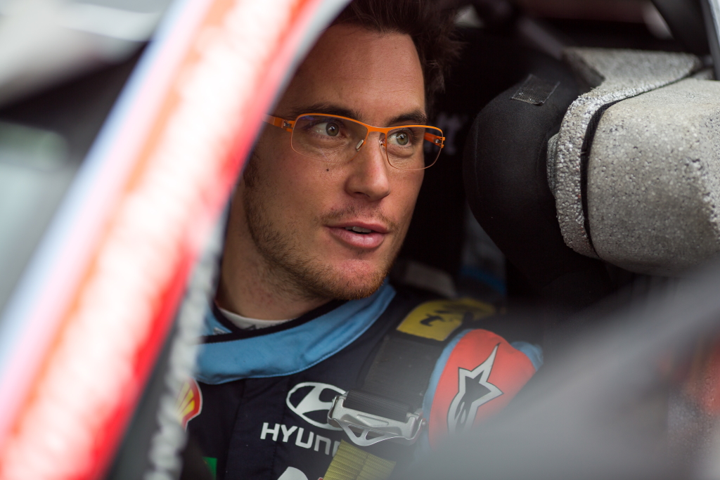 Thierry Neuville (Bild: Fabien Dufour/Hyundai Motorsport)