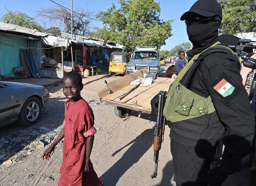 Nigrischer Polizist in Diffa (Bild: Issouf Sanogo/AFP)