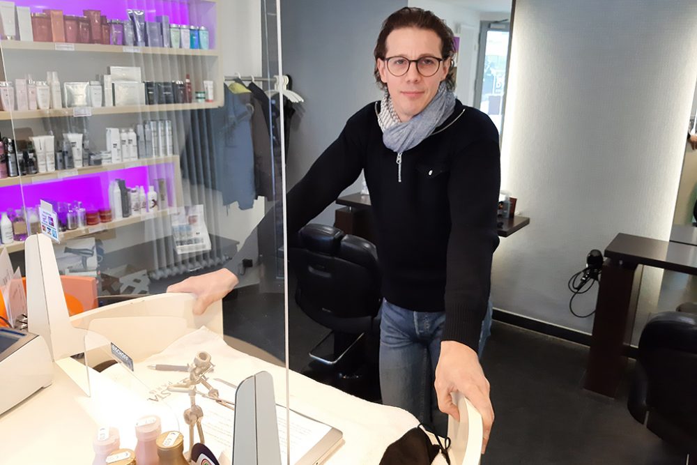 Friseur Pascal Corda (Bild: Manuel Zimmermann/BRF)