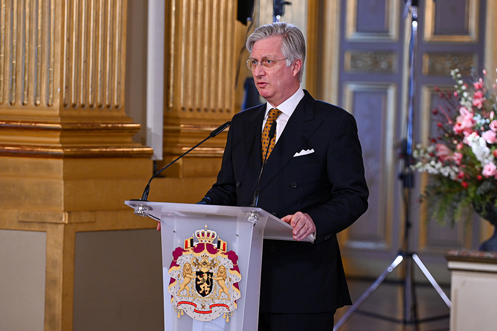 König Philippe beim Neujahrsempfang für die Regierungen des Landes (Bild: Frederic Andrieu/POOL/Belga)