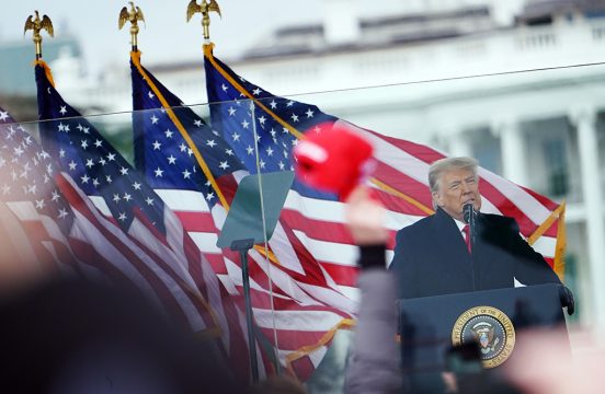 Donald Trump bei einer Rede vor dem Weißen Haus am Mittwoch (Bild: Mandel Ngan/AFP)