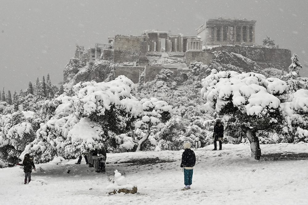 Athen im Schnee am 16. Februar (Bild: Louisa Gouliamaki/AFP)