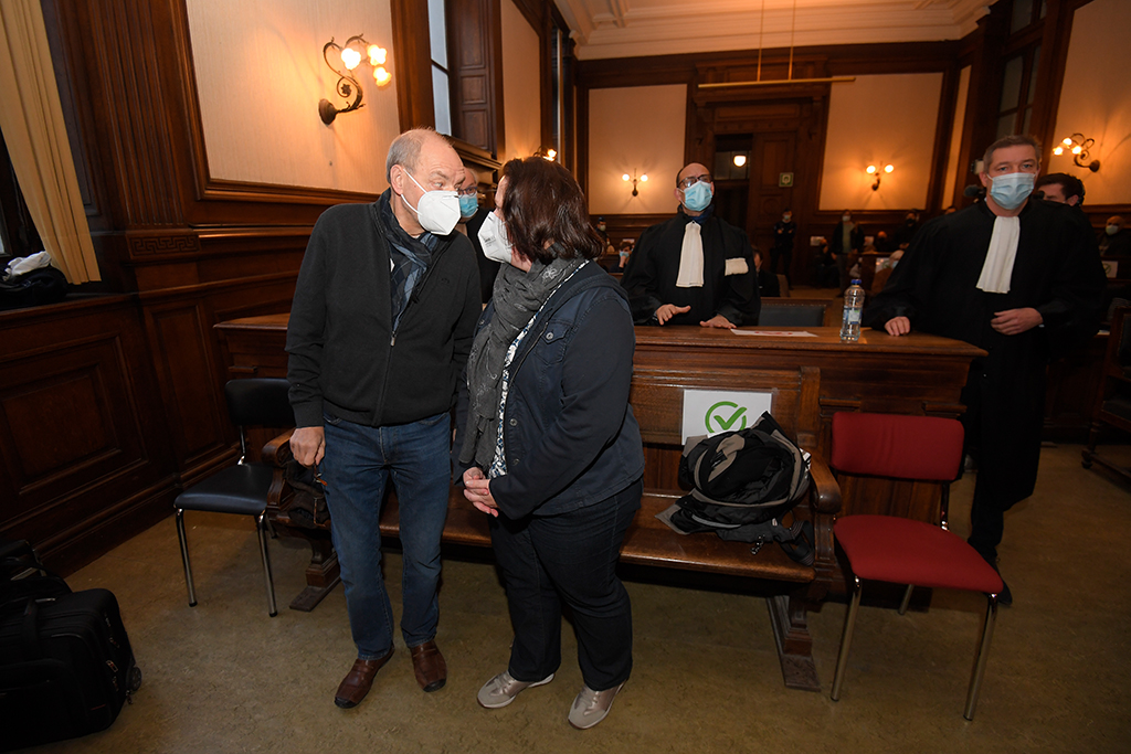 Christian Van Eyken und seine Frau Sylvia am 16.2. vor Gericht in Brüssel (Archivbild: Laurie Dieffembacq/Belga)