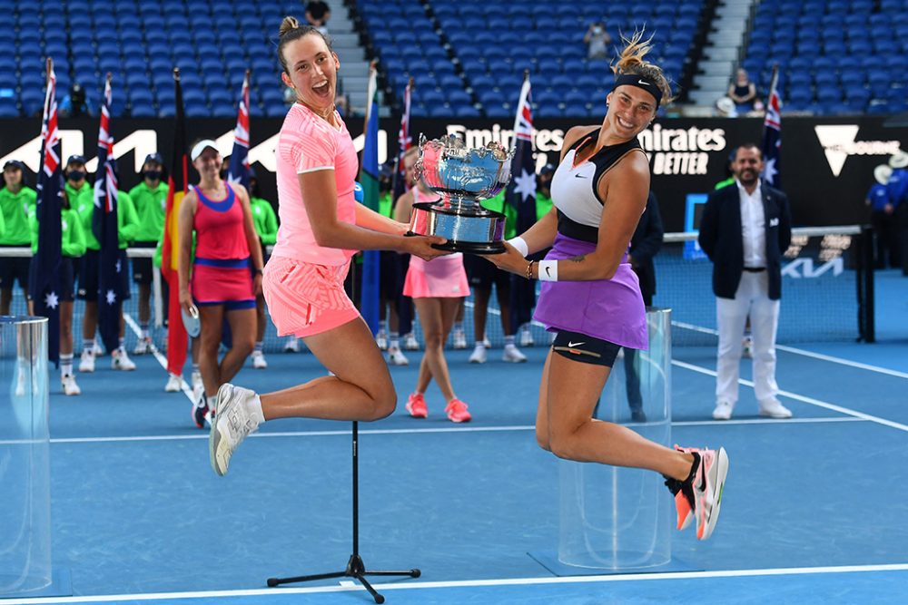 Elise Mertens (li) und Aryna Sabalenka