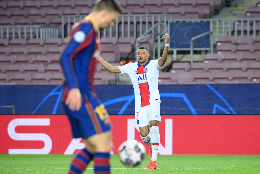Mbappé erzielte drei Treffer in Barcelona (Bild: Lluis Gene/AFP)