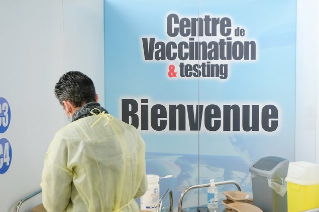 Impfzentrum in Lüttich (Bild: Bruno Fahy/Belga)