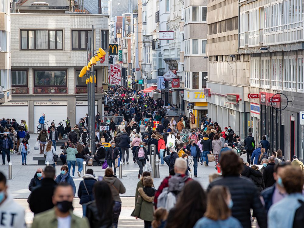 Viel Volk am Sonntag in Ostende (Bild: Kurt Desplenter/Belga)