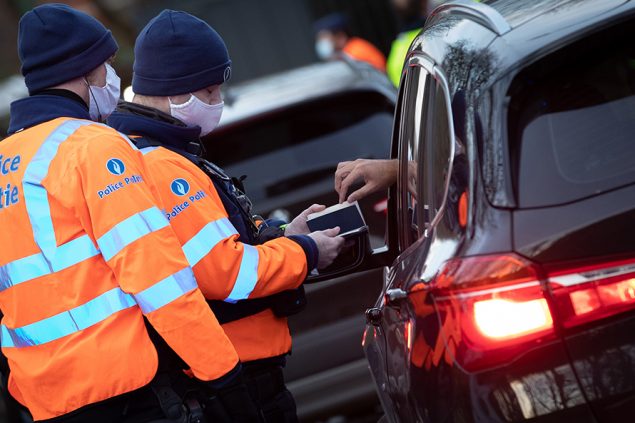 Polizeikontrolle (Bild: Benoit Doppagne/Belga)