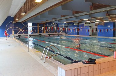 Das Schwimmbad von Worriken hat am 1. Februar wieder geöffnet (Bild: Melanie Ganser/BRF)
