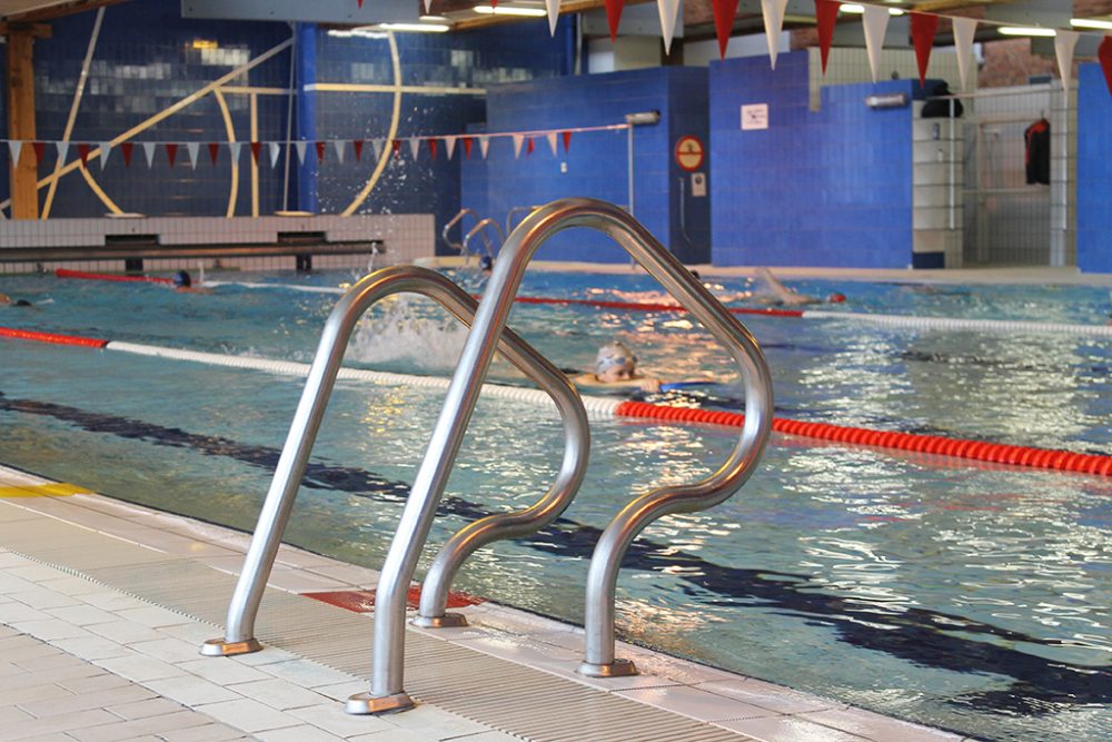 Das Schwimmbad von Worriken hat am 1. Februar wieder geöffnet (Bild: Melanie Ganser/BRF)