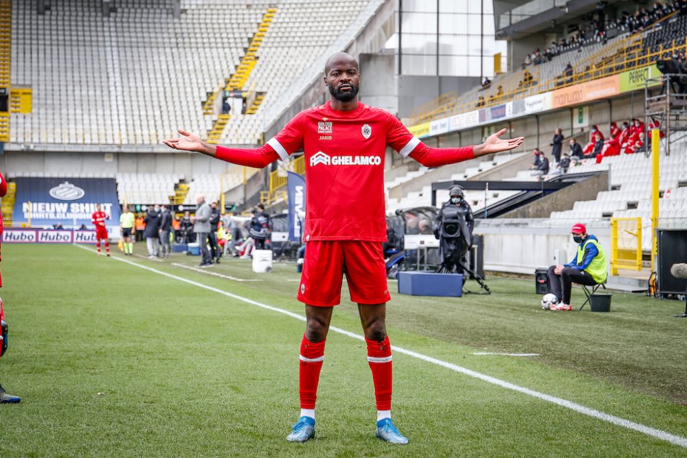 Didier Lamkel Zé nach seinem Treffer zum 1:0 (Bild: Bruno Fahy/Belga)